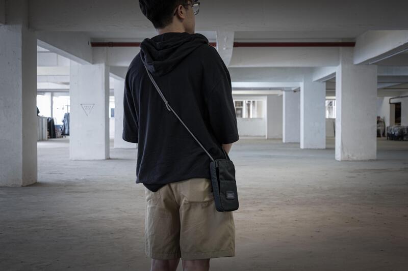 BrandCharger Solo crossbody bag